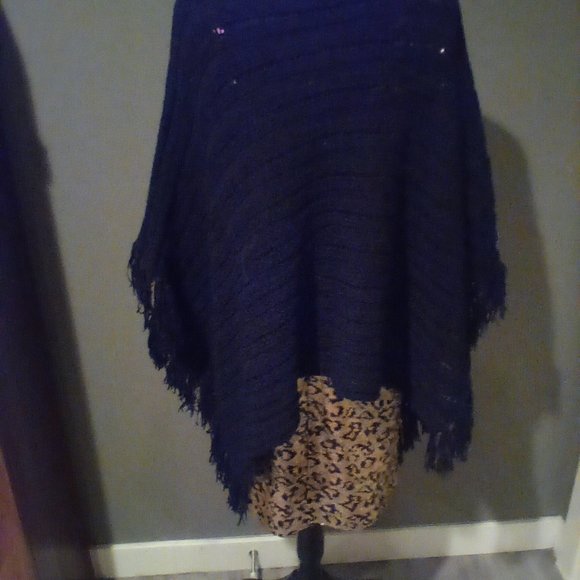 Ralph Lauren Poncho Black Medium - Picture 2 of 4